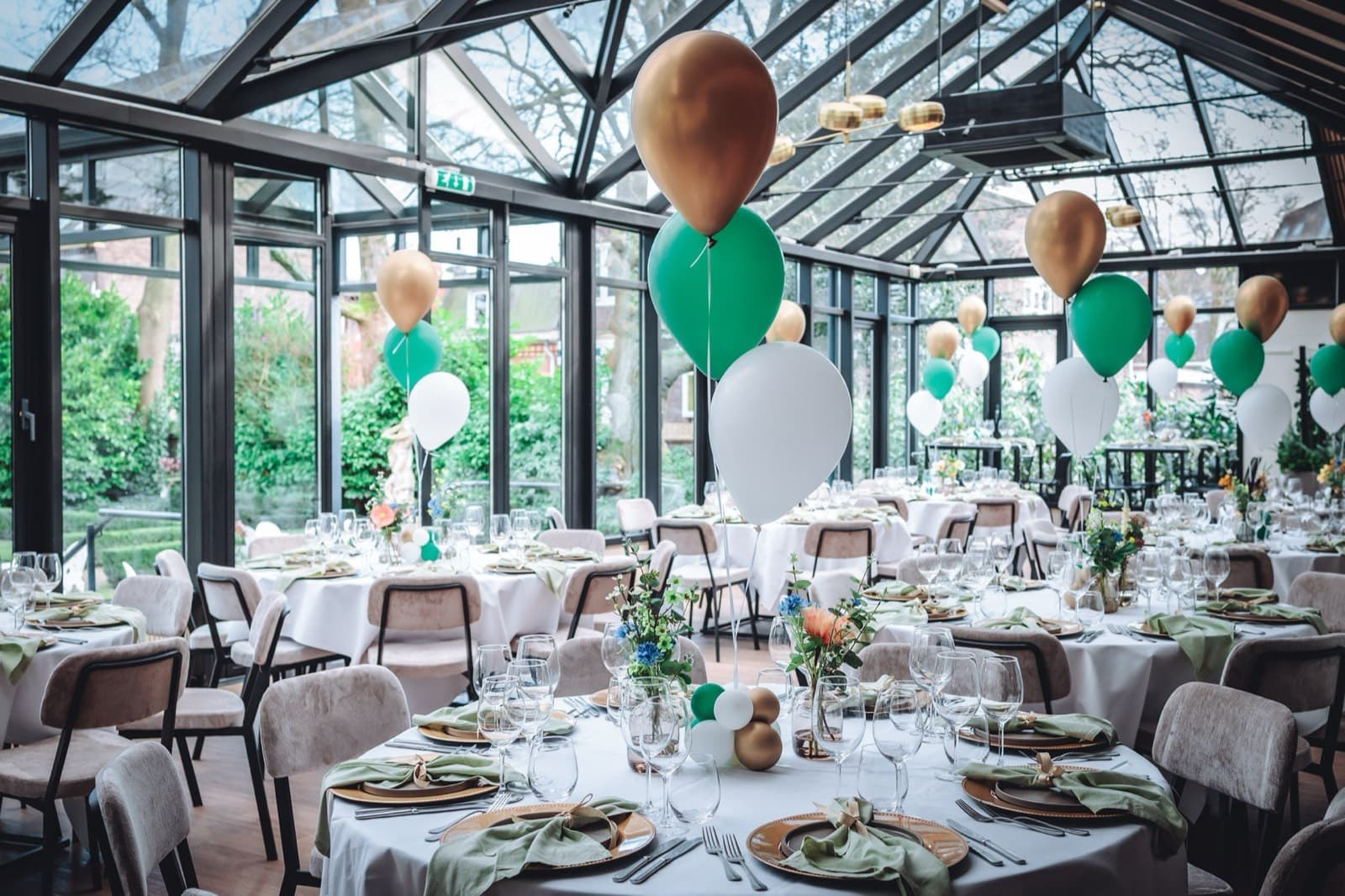 Orangerie van Villa 1855 ingericht voor een feest